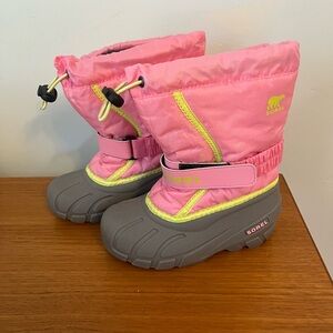 Sorel Green and Pink Winter Boots
